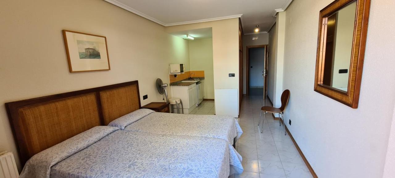 Apartamentos Laredo-Playa Zewnętrze zdjęcie
